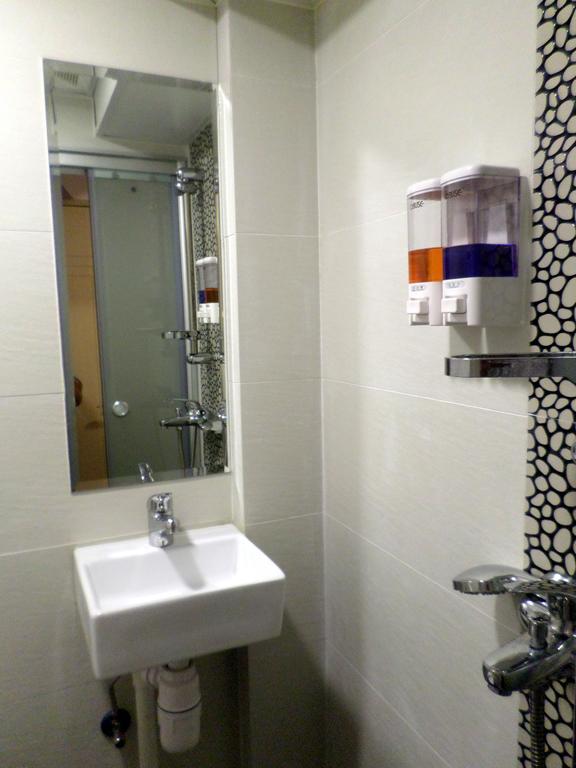 Sunrise Royal - Boutique Hostel Kowloon  Dış mekan fotoğraf